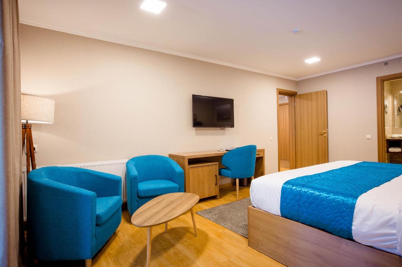 Gistola Hotel Местия Екстериор снимка