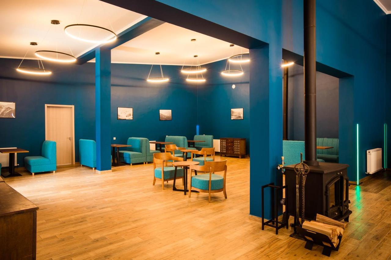 Gistola Hotel Местия Екстериор снимка